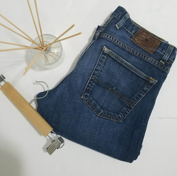 Lucky Brand Other - Lucky Brand Jeans Dark washed Sz 32